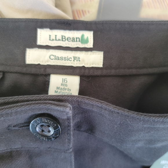 Women's Wrinkle-Free Bayside Pants, Classic Fit, Size 16 Black - Picture 7 of 7